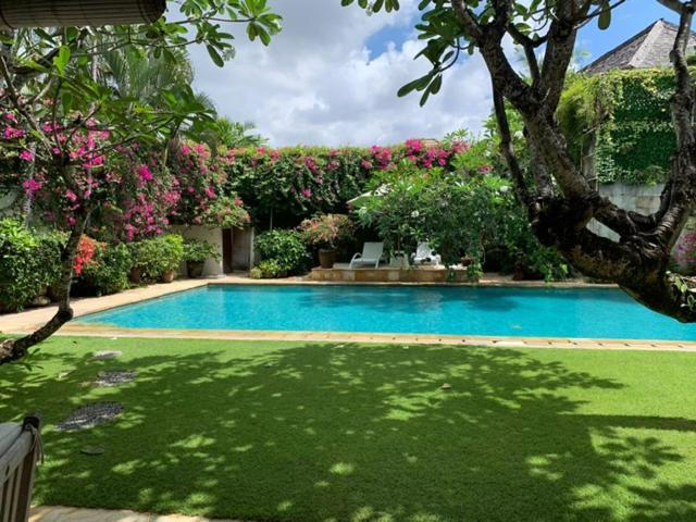 Villa Kunang Seminyak Eksteriør billede